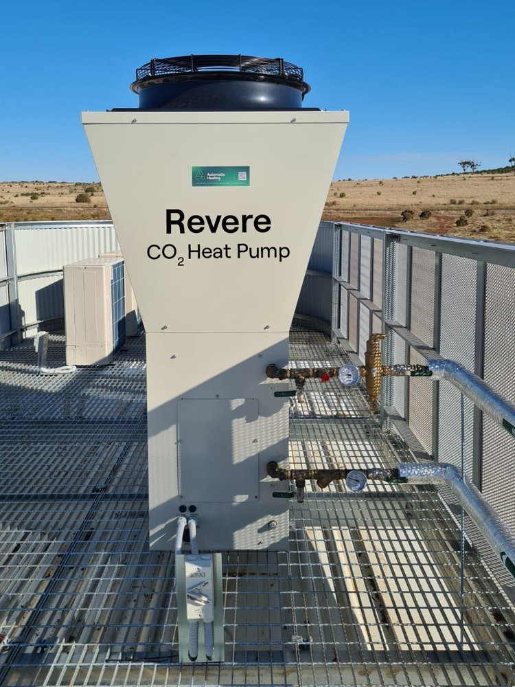 5. Revere CO2 Heat Pump at Eynesbury Recreation Reserve